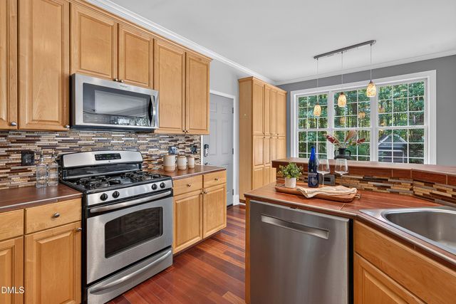 210 Longwood Drive, Youngsville, NC 27596
