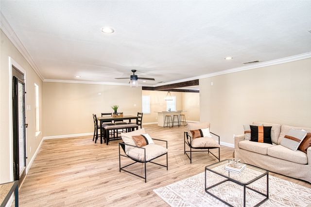 420 North Road, Kennedale, TX 76060