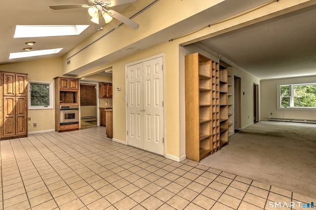 22 East Woods Road, Roxbury, CT 06783