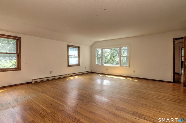 22 East Woods Road, Roxbury, CT 06783