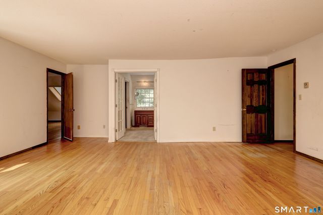 22 East Woods Road, Roxbury, CT 06783