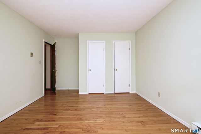 22 East Woods Road, Roxbury, CT 06783