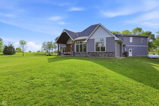 2035 S 550 East, Franklin, IN 46131