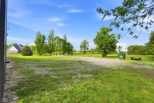 2035 S 550 East, Franklin, IN 46131