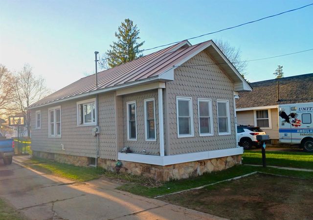 920 5TH STREET SOUTH, Wisconsin Rapids, WI 54494