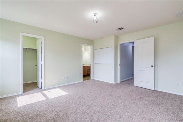 270 Cushman DR, Kyle, TX 78640