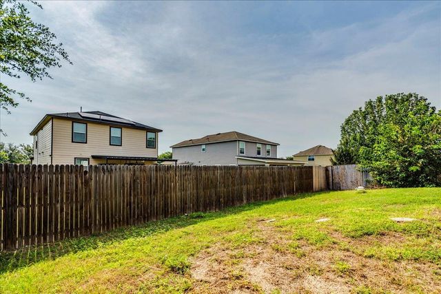 270 Cushman DR, Kyle, TX 78640