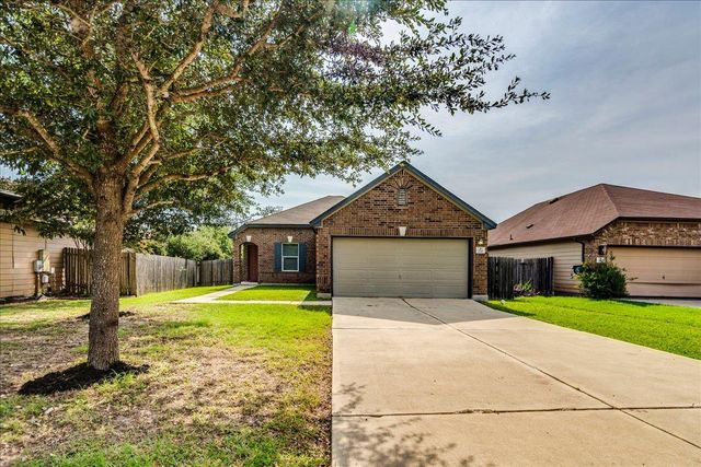 270 Cushman DR, Kyle, TX 78640
