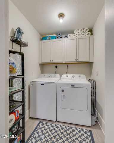 604 Bravo Street, Elizabethton, TN 37643