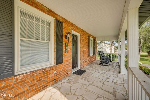 604 Bravo Street, Elizabethton, TN 37643