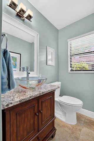 6928 Villas Drive W, Boca Raton, FL 33433
