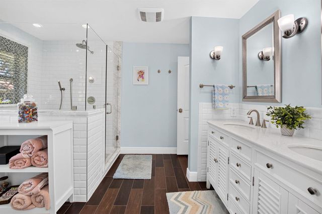 6928 Villas Drive W, Boca Raton, FL 33433