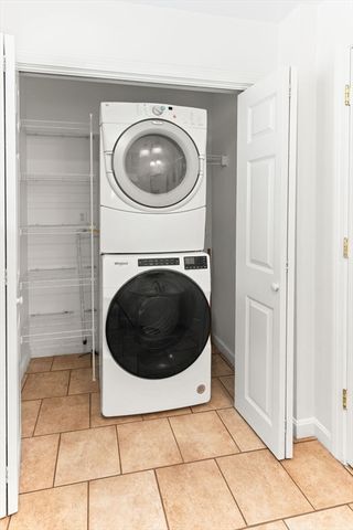 280 Washington St, Easton, MA 02356