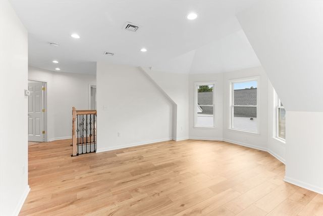 280 Washington St, Easton, MA 02356