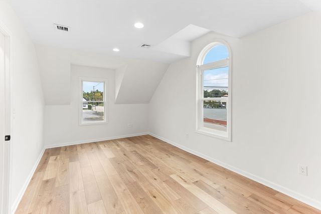 280 Washington St, Easton, MA 02356