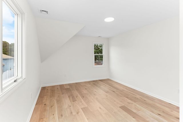 280 Washington St, Easton, MA 02356