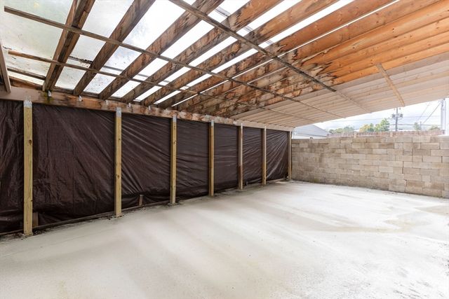 280 Washington St, Easton, MA 02356