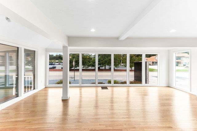 280 Washington St, Easton, MA 02356