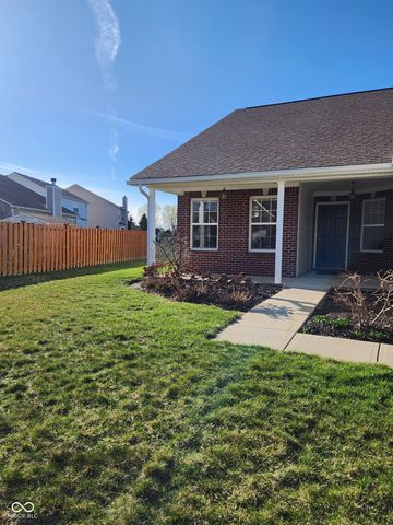 6698 W Deer Hill Drive, Mccordsville, IN 46055