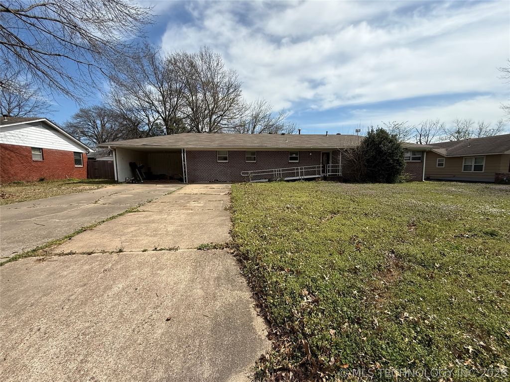 708 S 29th Street, Muskogee, OK 74401