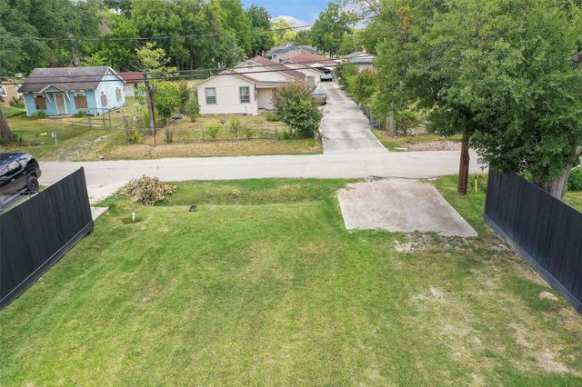 213 Sylvester Road, Houston, TX 77009
