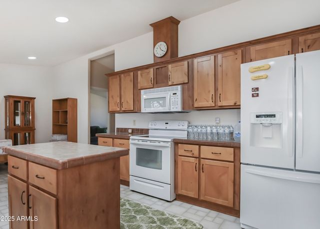 17985 E HUNTERS Lane, Dewey, AZ 86327