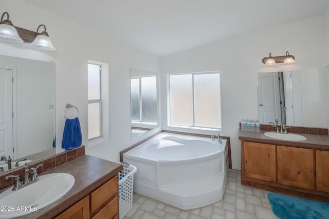 17985 E HUNTERS Lane, Dewey, AZ 86327