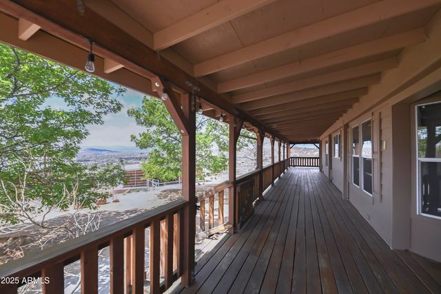 17985 E HUNTERS Lane, Dewey, AZ 86327