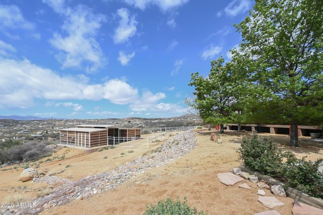 17985 E HUNTERS Lane, Dewey, AZ 86327