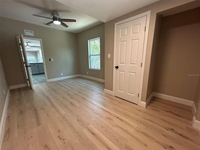 1218 13TH AVENUE S, St Petersburg, FL 33705