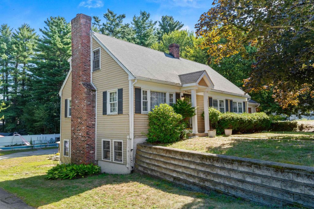 1021 Goffstown Road, Manchester, NH 03102