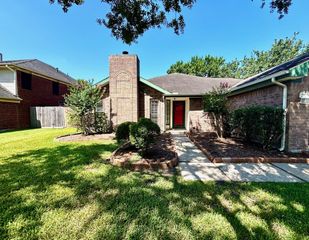2514 Pecan Grove Court Court, Pearland, TX 77584