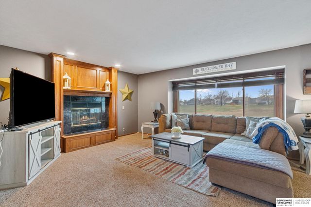 3819 Buccaneer Boulevard, Plattsmouth, NE 68048