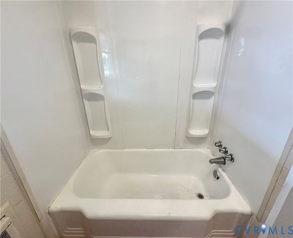 2124 Ferndale Ave, Petersburg, VA 23803