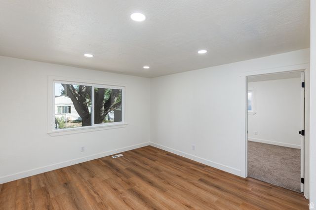 4650 W MILDRED ST, Kearns, UT 84118