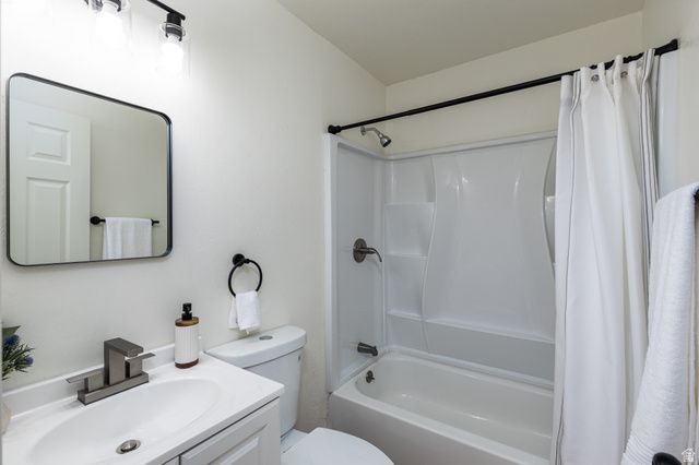 4650 W MILDRED ST, Kearns, UT 84118