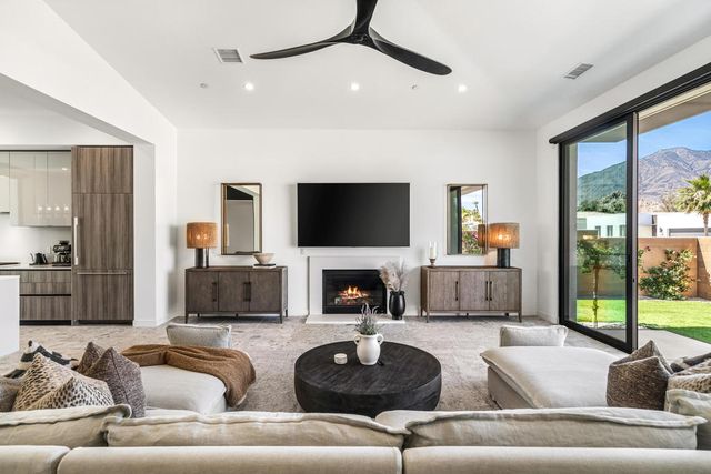 57644 Santo Thomas, La Quinta, CA 92253
