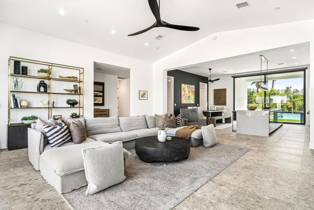 57644 Santo Thomas, La Quinta, CA 92253