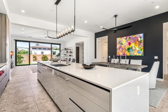 57644 Santo Thomas, La Quinta, CA 92253