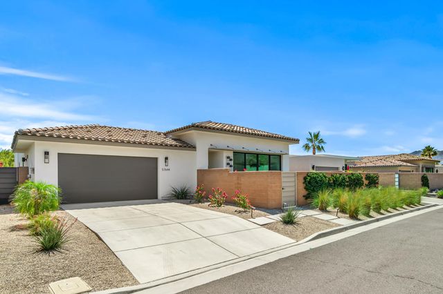 57644 Santo Thomas, La Quinta, CA 92253