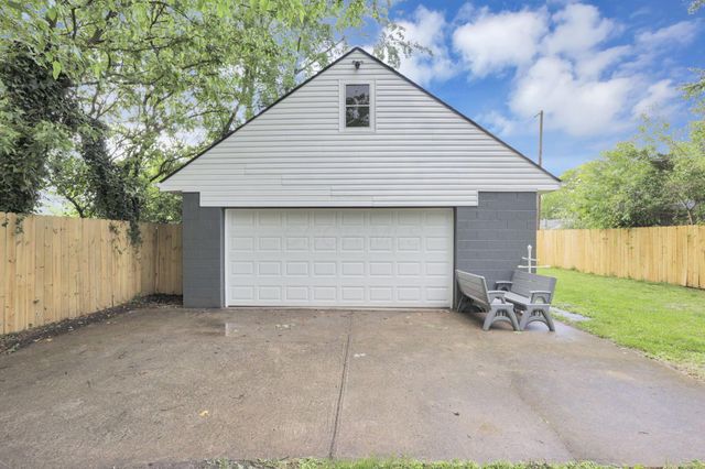 2949 Fleet Road, Columbus, OH 43232