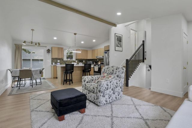 2949 Fleet Road, Columbus, OH 43232