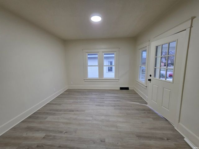 1162 Wabash Avenue, Vincennes, IN 47591