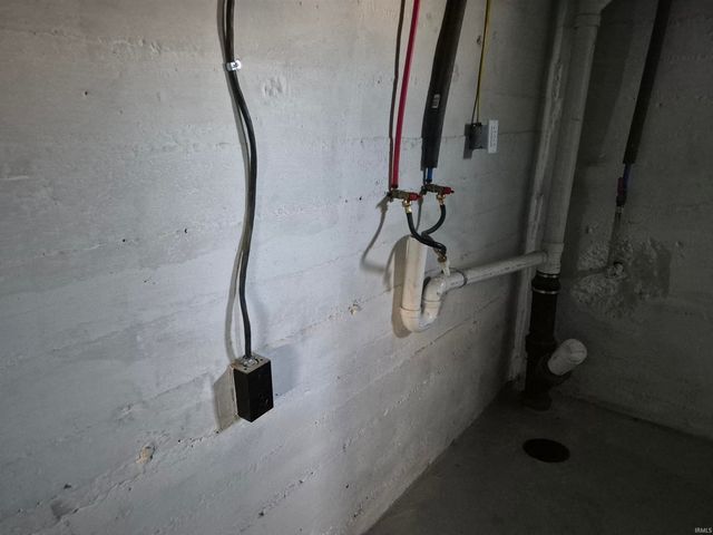 1162 Wabash Avenue, Vincennes, IN 47591