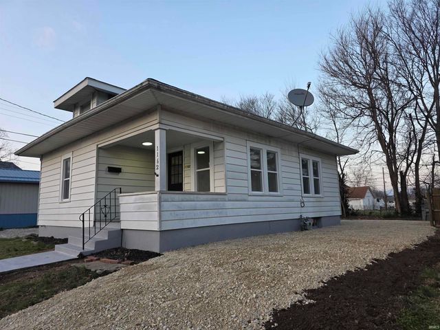 1162 Wabash Avenue, Vincennes, IN 47591