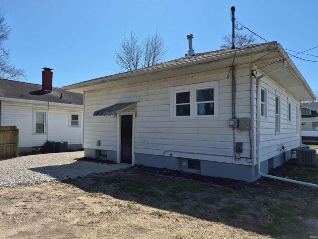 1162 Wabash Avenue, Vincennes, IN 47591