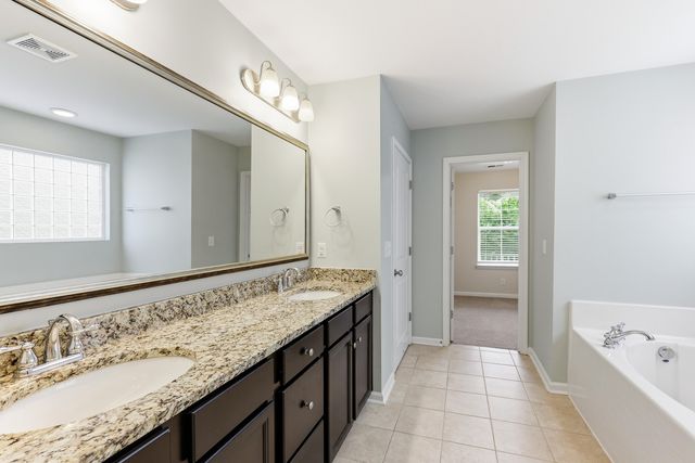 420 Verbena Avenue, Summerville, SC 29483