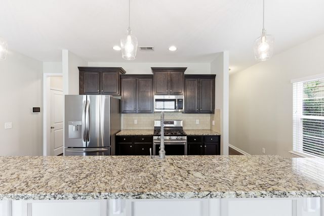 420 Verbena Avenue, Summerville, SC 29483