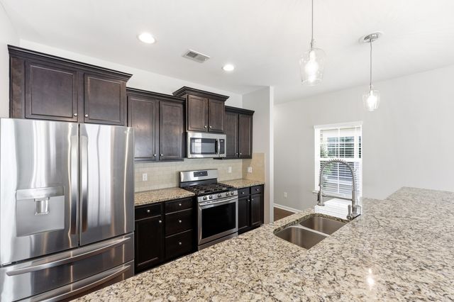 420 Verbena Avenue, Summerville, SC 29483
