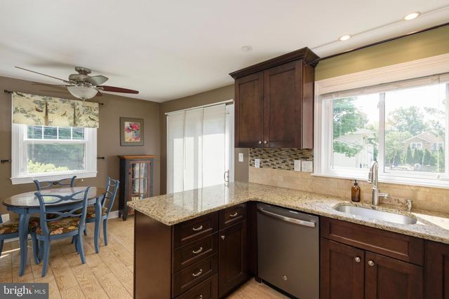 1100 WYNNBROOK RD, Secane, PA 19018